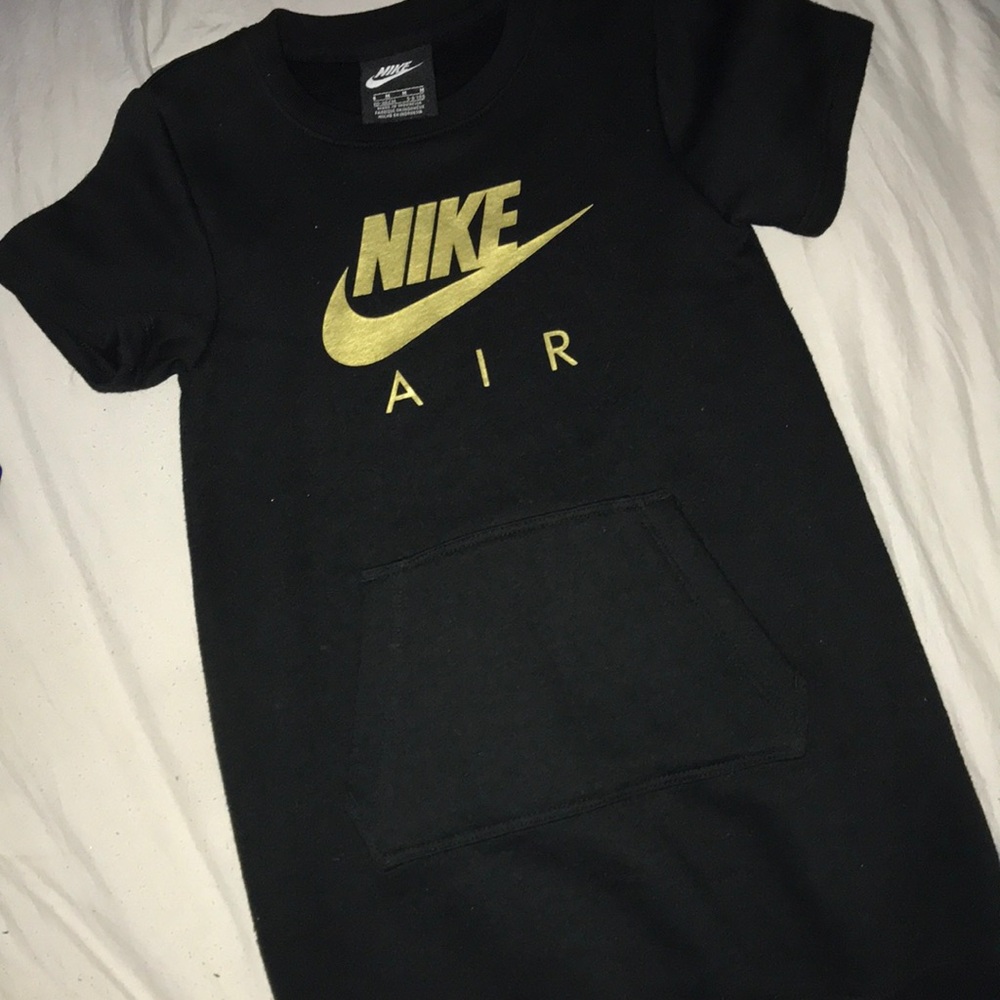 New without tag NEVER WORN Nike air dress